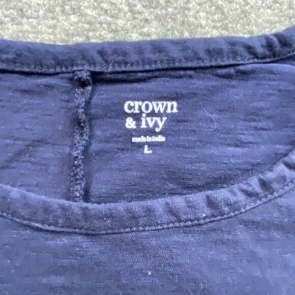 Crown & Ivy Top Women's L Navy Embroidered White Elephants‎ 3/4 Sleeve Causal - Picture 11 of 11